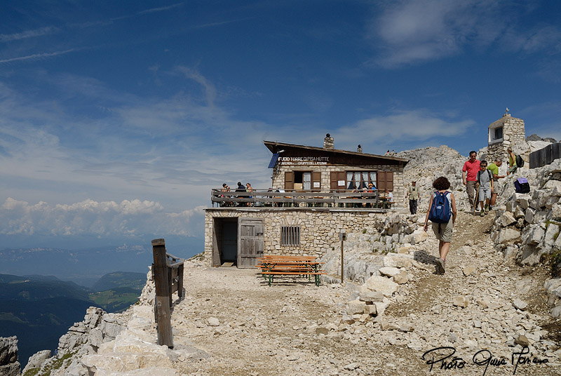 Rifugi e Bivacchi d''Italia.......